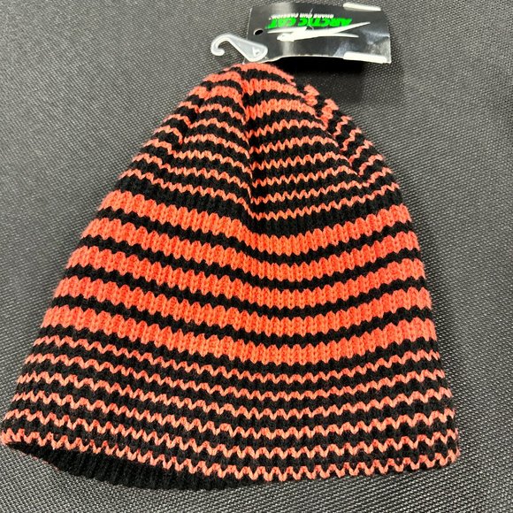 New Arctic Cat Beanie - Picture 2 of 2